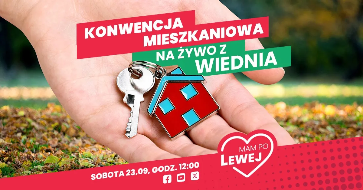 Dłoń trzyma klucz i brelok w kształcie czerwonego domu, na tle banerów zapraszających na konwencję mieszkaniową na żywo z Wiednia.